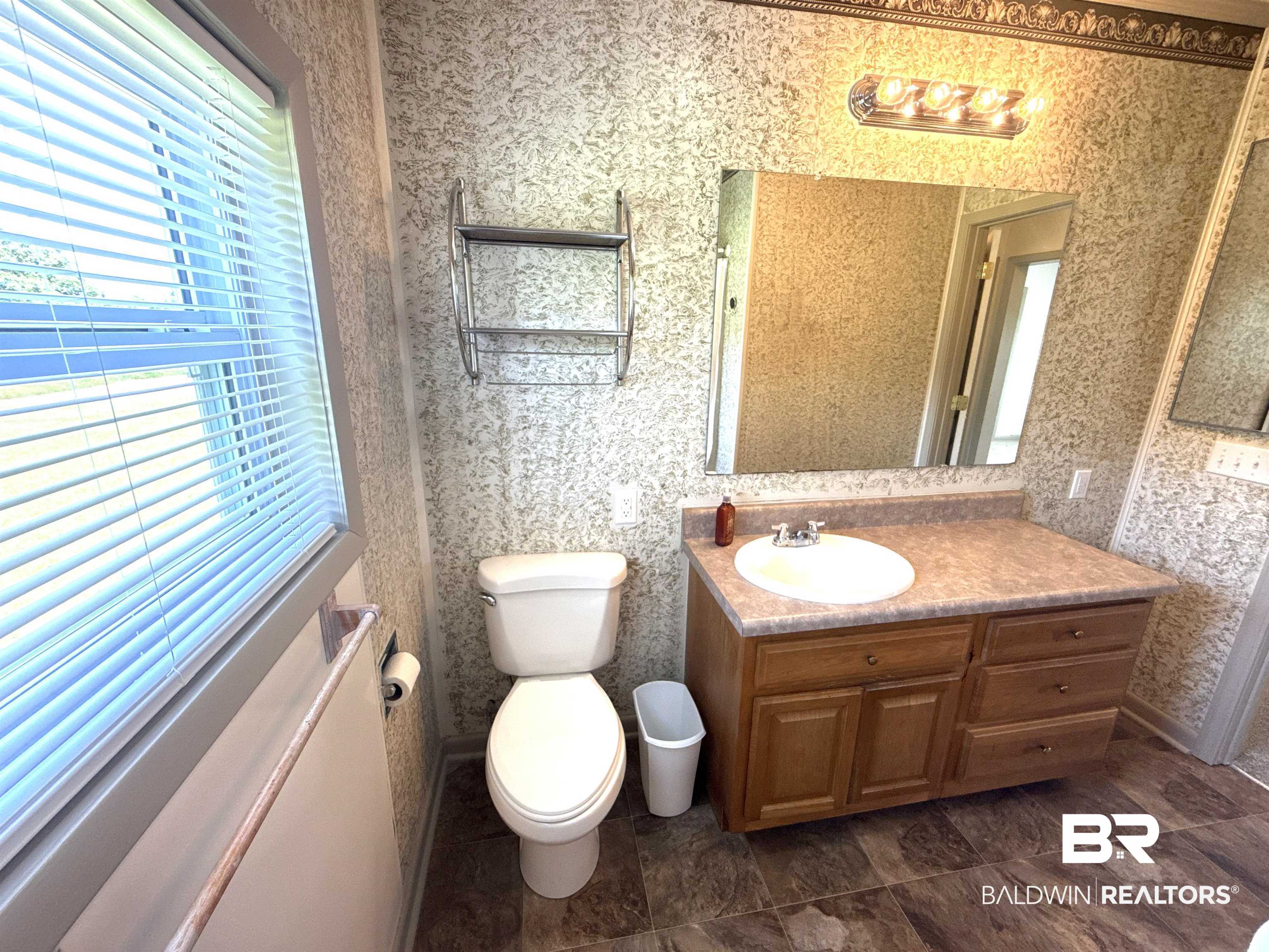 6000 Doran Road McDavid, FL 32568 - Photo 10 of 61 Gallery Image 10
