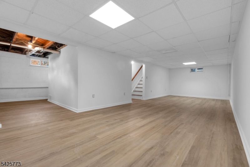 9 Longview Avenue Randolph, NJ 07869 - Photo 32 of 36