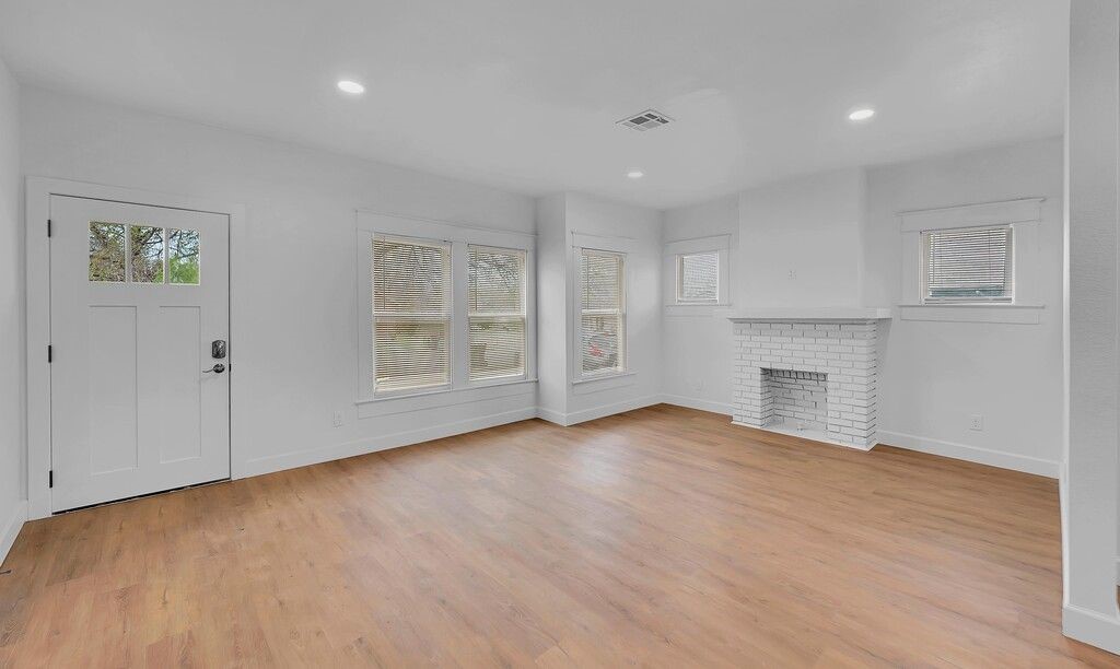 1602 Mitchell Avenue Waco, TX 76708 - Photo 5 of 22