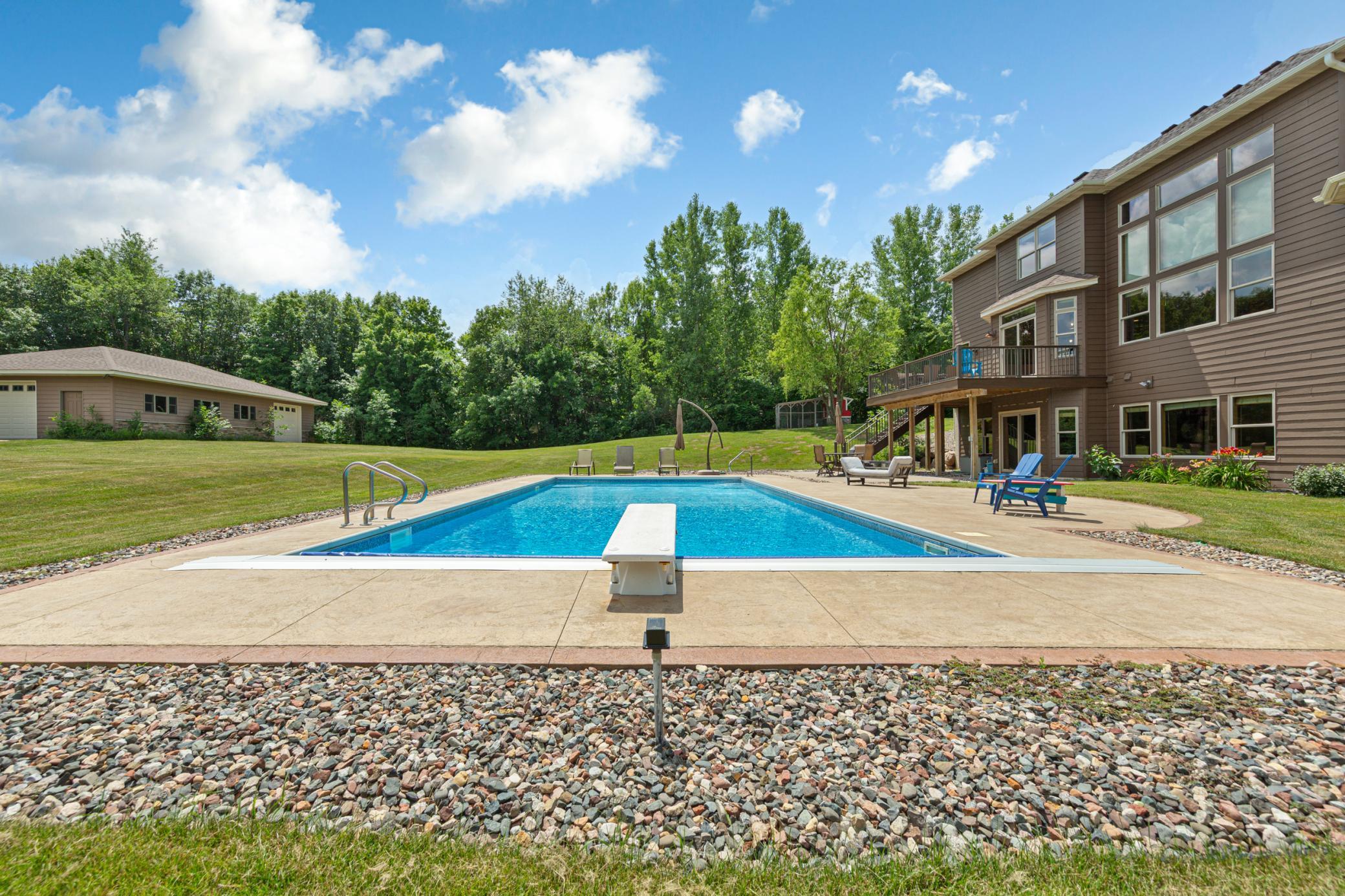 11205 Cir Lake Lane Faribault, MN 55021 - Photo 14 of 98
