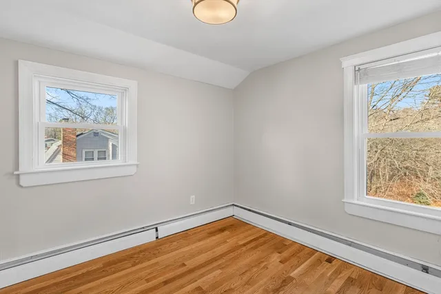 $3,200 | 191 Randolph Street, Unit 2, Abington, MA 02351