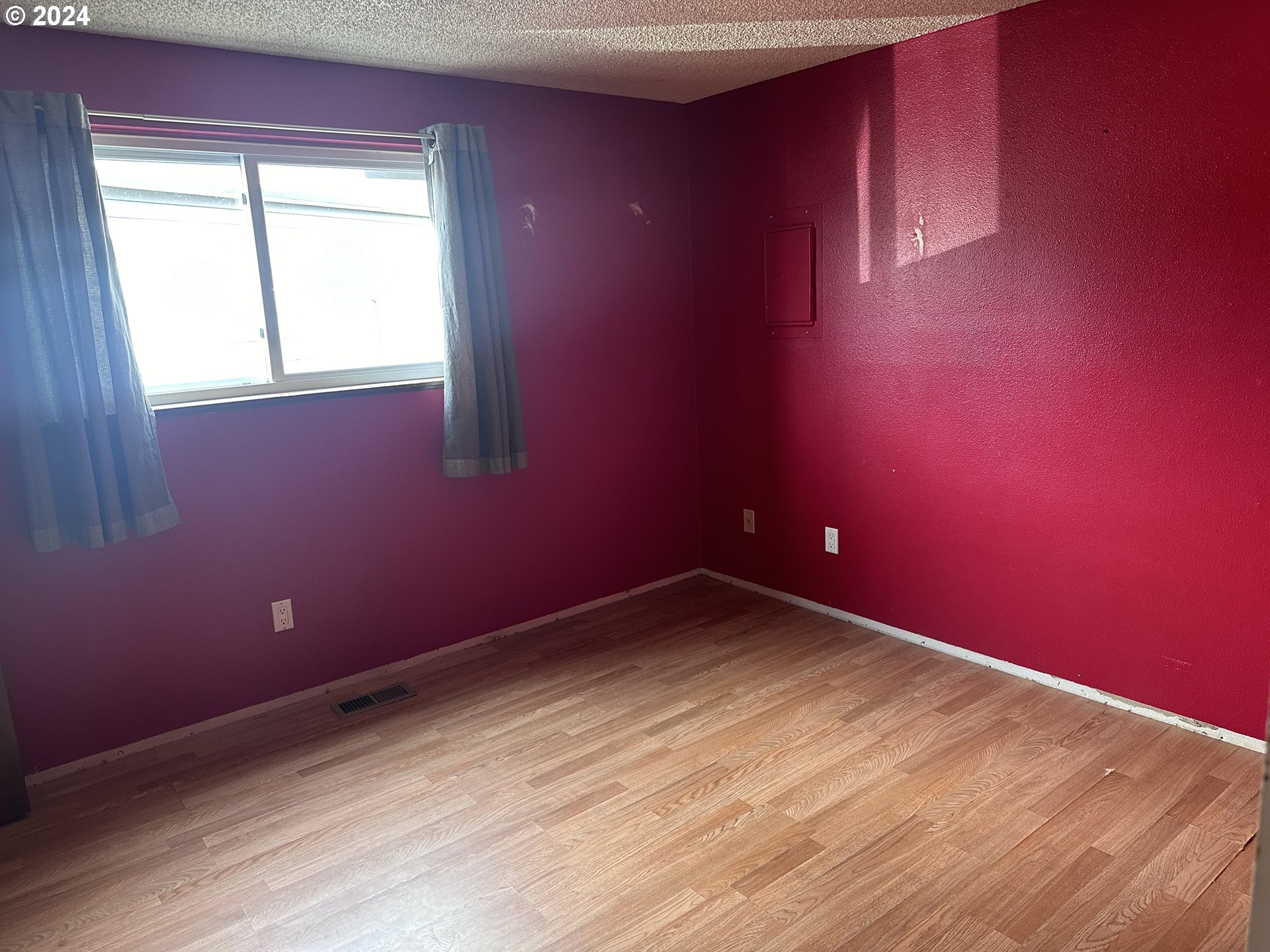 2632 Southwest 18th Place Gresham, OR 97080 - Photo 7 of 14