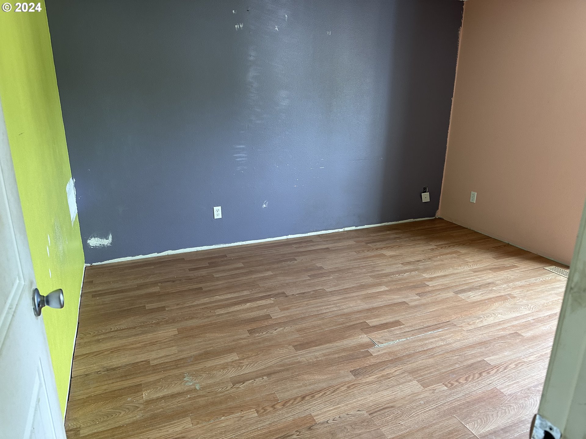 2632 Southwest 18th Place Gresham, OR 97080 - Photo 8 of 14