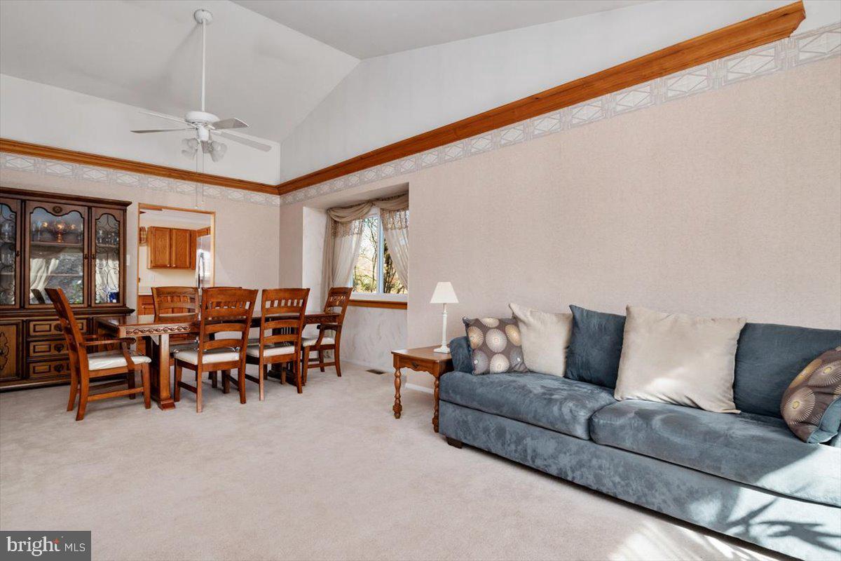 9316 Spring Water Path Jessup, MD 20794 - Photo 5 of 38