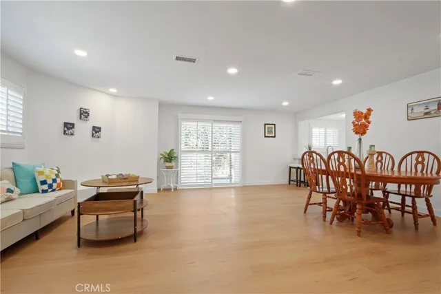 $1,195,000 | 2690 Senasac Avenue, Long Beach, CA 90815