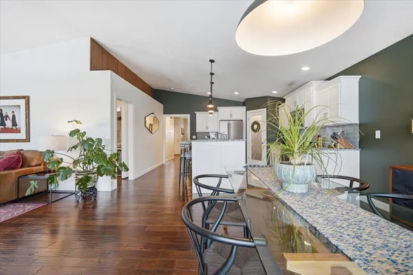 $369,900 | 2614 Handel Drive, Bloomington, IL 61704