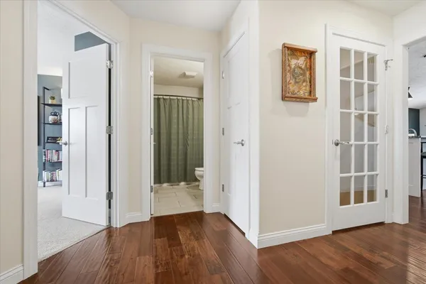 $369,900 | 2614 Handel Drive, Bloomington, IL 61704