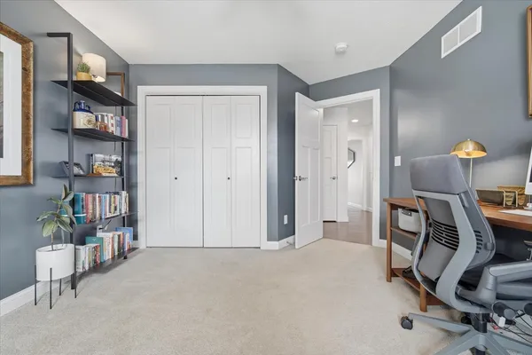 $369,900 | 2614 Handel Drive, Bloomington, IL 61704