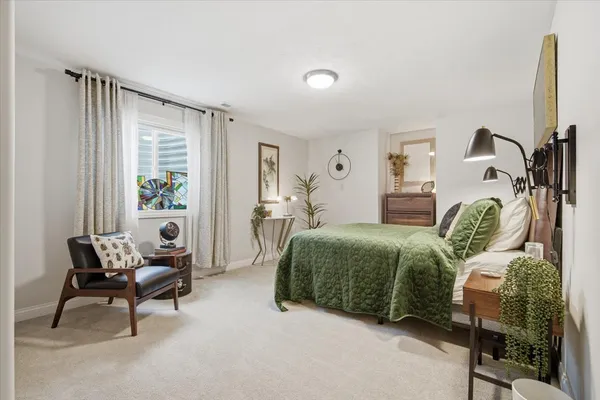 $369,900 | 2614 Handel Drive, Bloomington, IL 61704