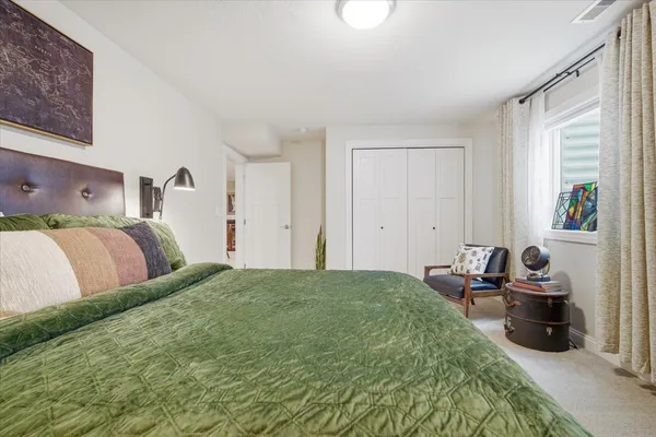 $369,900 | 2614 Handel Drive, Bloomington, IL 61704