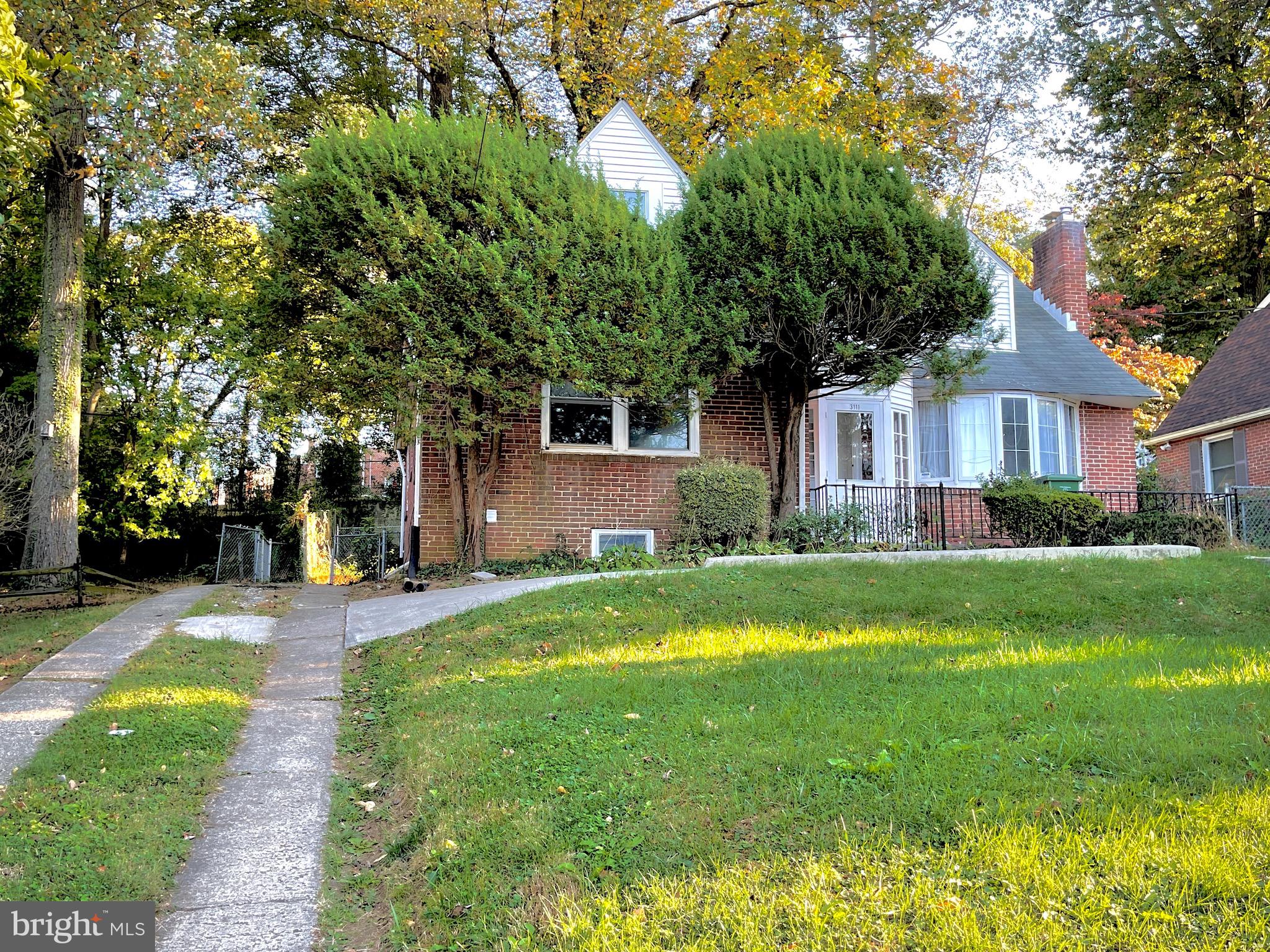 3111 Taney Road Baltimore, MD 21215 - Photo 4 of 7 Plenty of Parking with Extended driveway