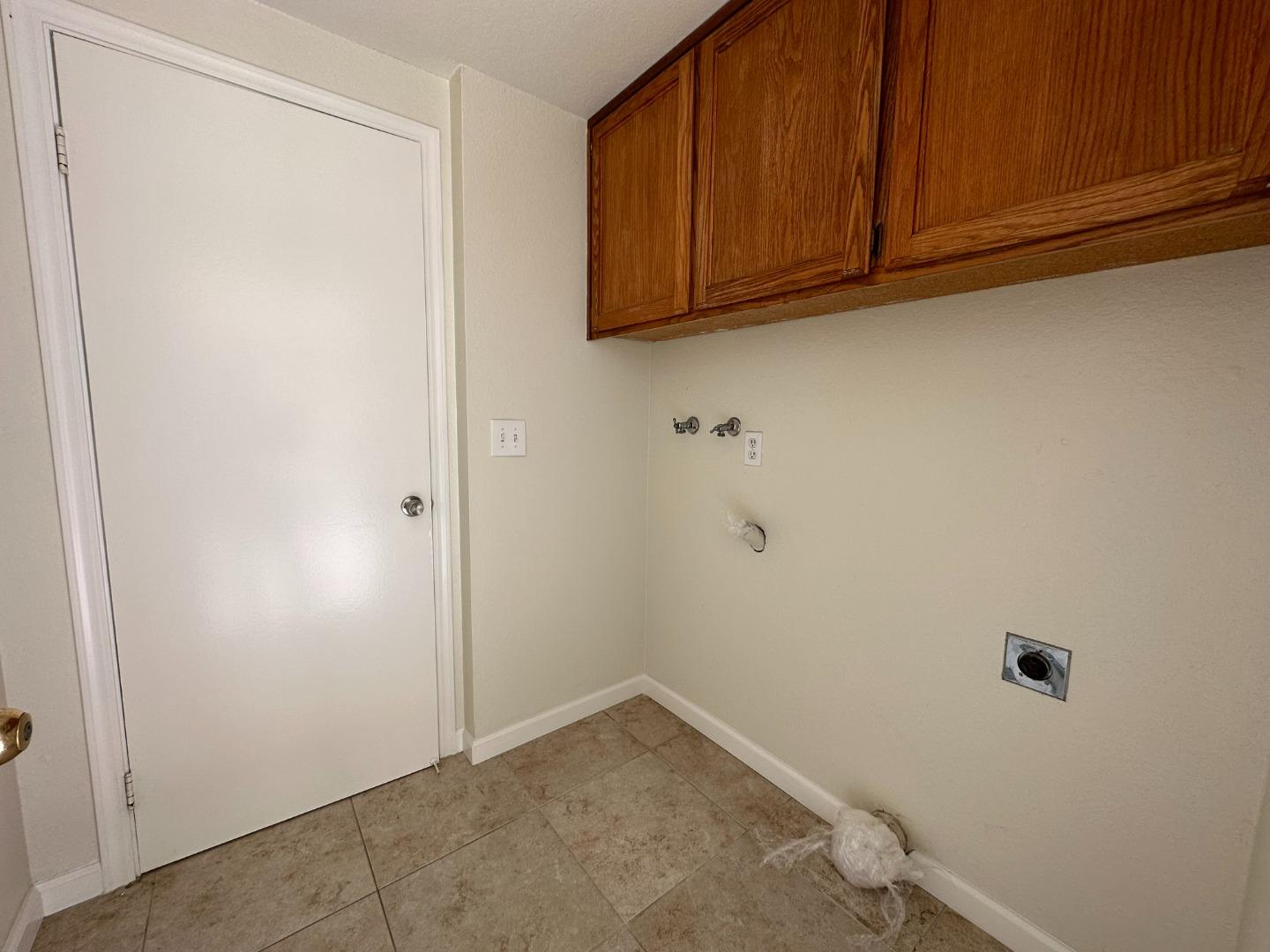 645 Kirby Common Fremont, CA 94539 - Photo 13 of 39 a view of storage and utility room with closet