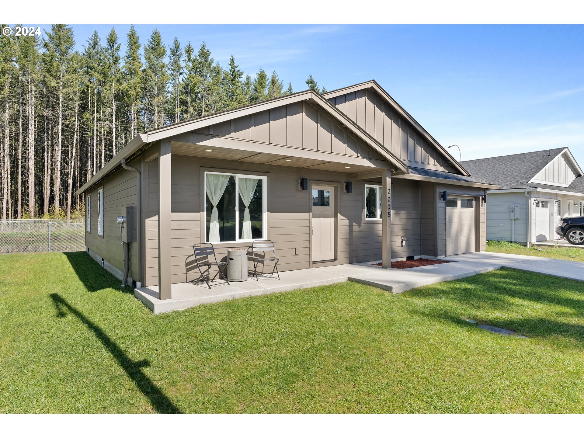 2005 Apple Winlock, WA 98596 - Photo 3 of 32 Gallery Image 3