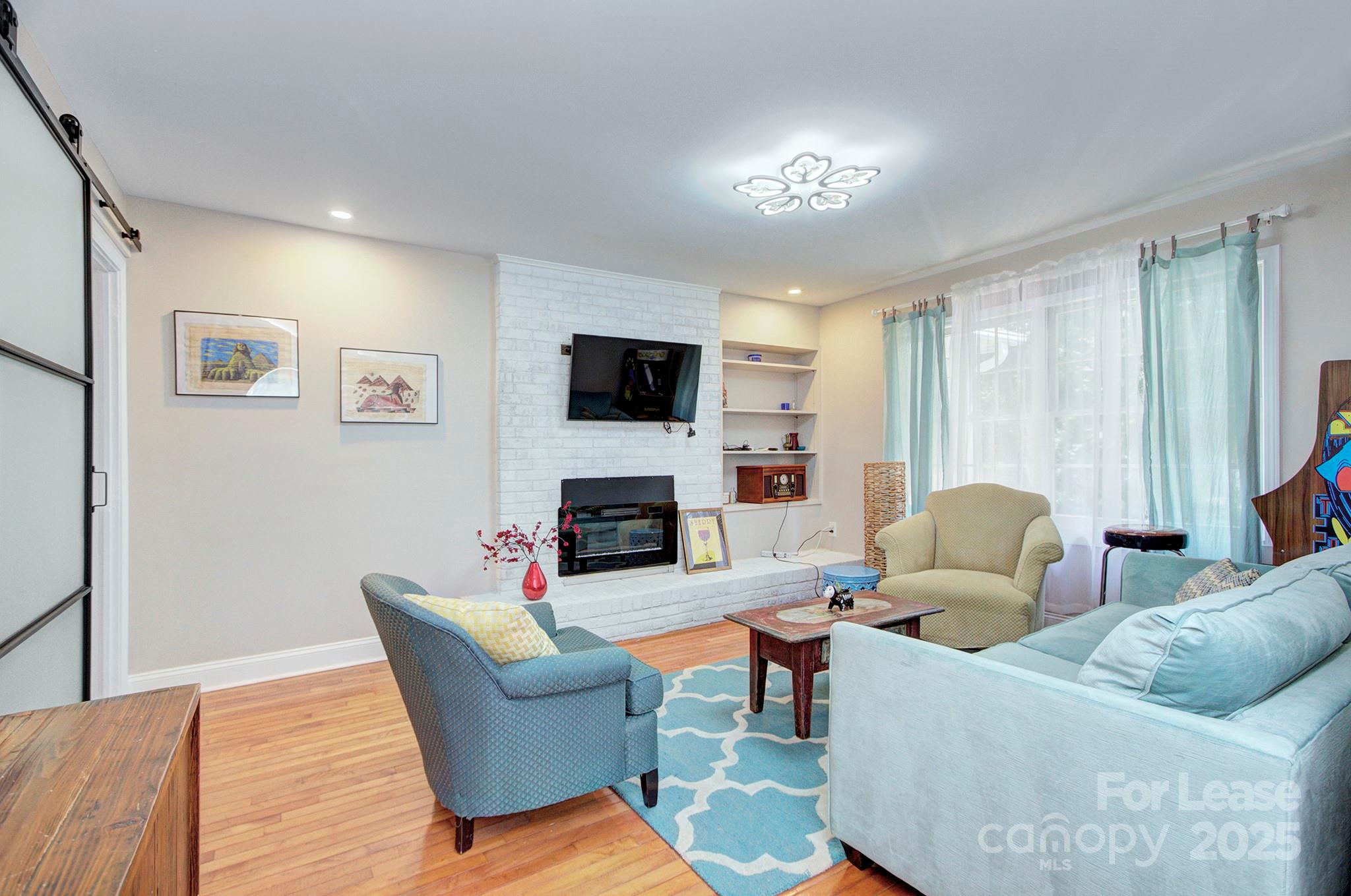 629 Grandin Road Charlotte, NC 28208 - Photo 13 of 31