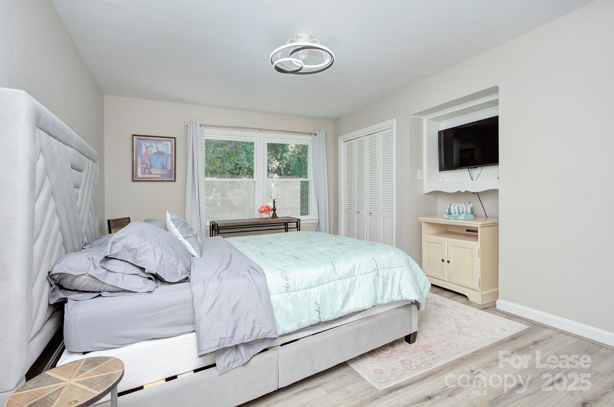 629 Grandin Road Charlotte, NC 28208 - Photo 16 of 31