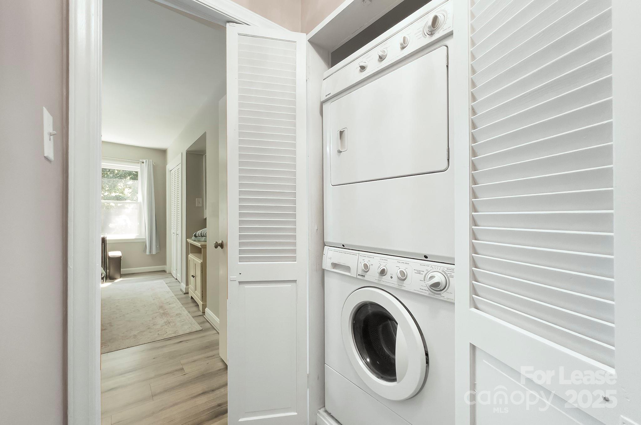 629 Grandin Road Charlotte, NC 28208 - Photo 24 of 31