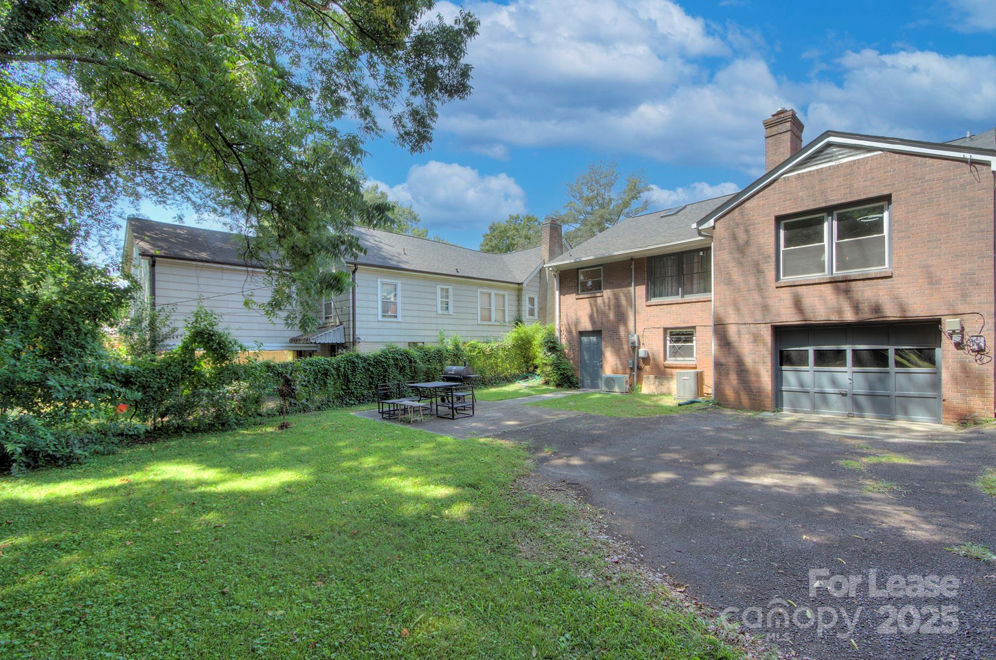 629 Grandin Road Charlotte, NC 28208 - Photo 30 of 31