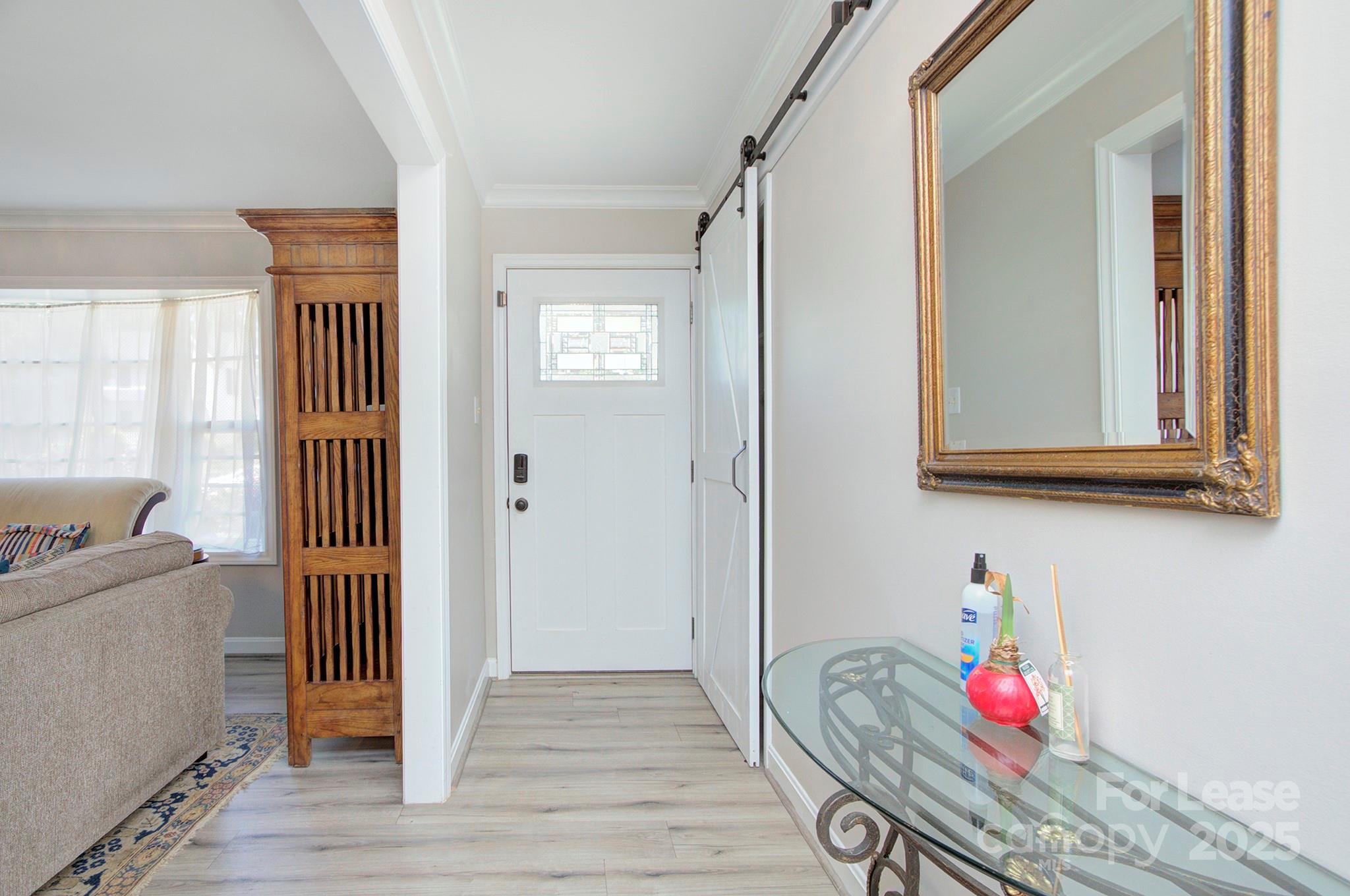 629 Grandin Road Charlotte, NC 28208 - Photo 4 of 31