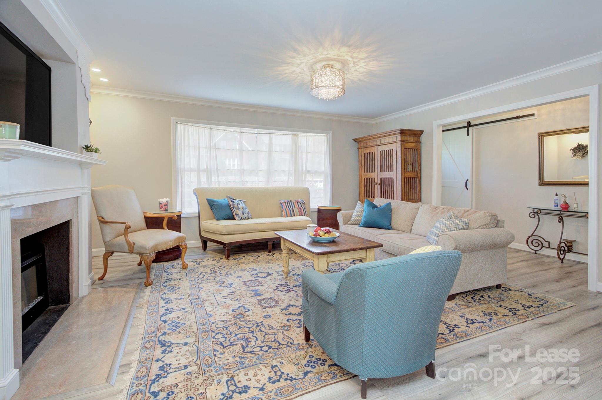 629 Grandin Road Charlotte, NC 28208 - Photo 6 of 31