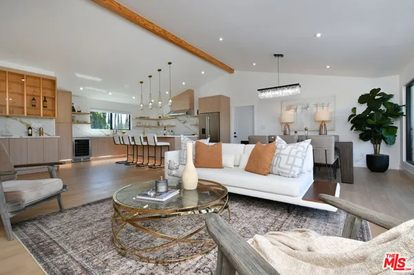 $9,800 | 26065 Farmfield Road, Calabasas, CA 91302