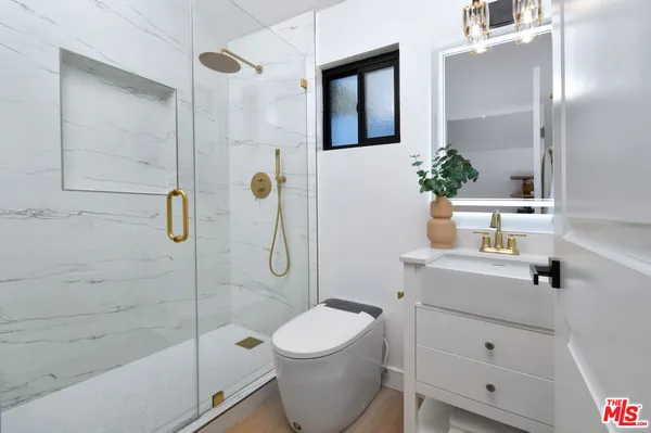 $9,800 | 26065 Farmfield Road, Calabasas, CA 91302