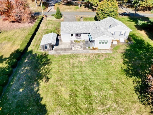 520 Chadwick Road Haverhill, MA 01835 - Photo 3 of 38 Gallery Image 3