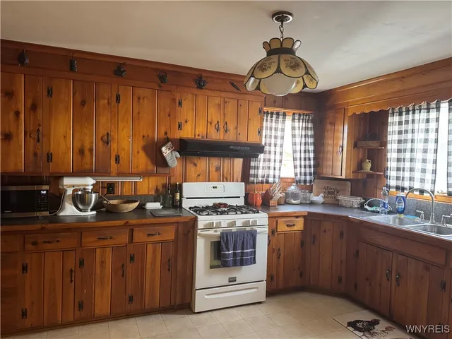 $149,900 | 14 3rd Avenue, Franklinville, NY 14737