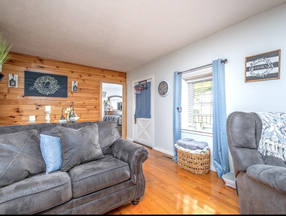 369 Mills Branch Road Olive Hill, KY 41164 - Photo 16 of 44