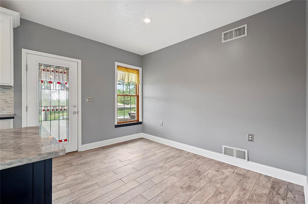 441 Isle Road Butler, PA 16001 - Photo 8 of 25 Gallery Image 8