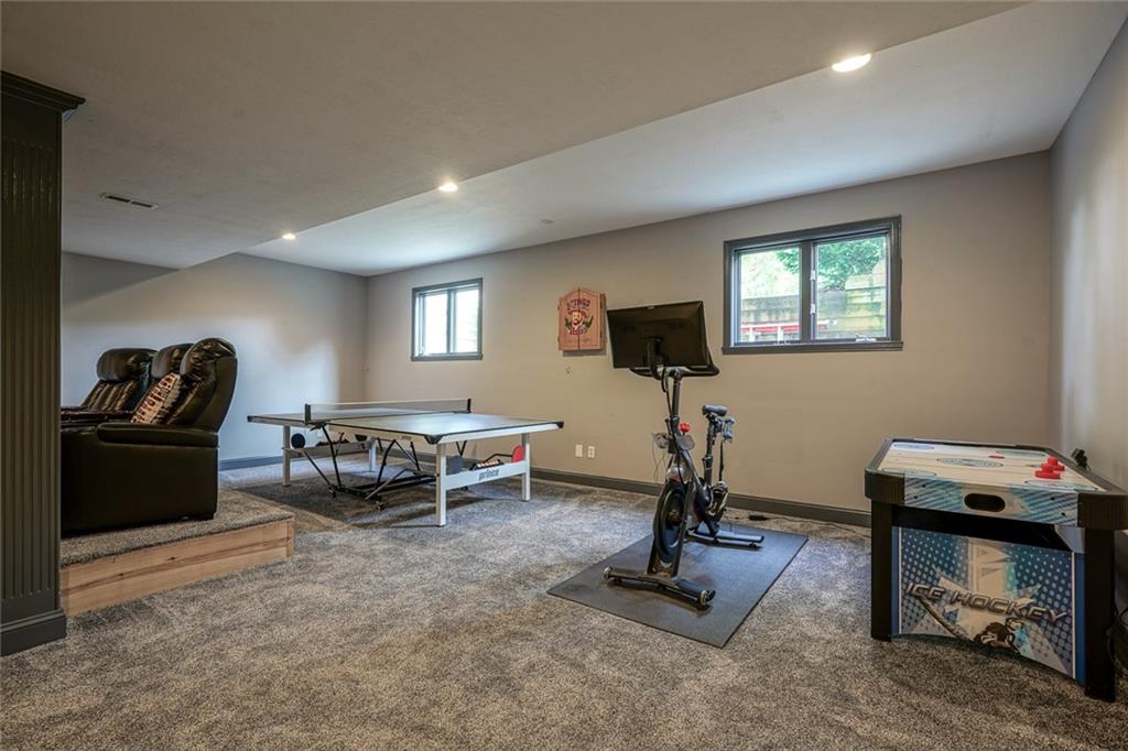 10247 Bent Tree Lane Fishers, IN 46037 - Photo 26 of 56 Gallery Image 26