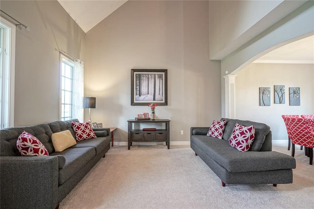 10247 Bent Tree Lane Fishers, IN 46037 - Photo 7 of 56 Gallery Image 7