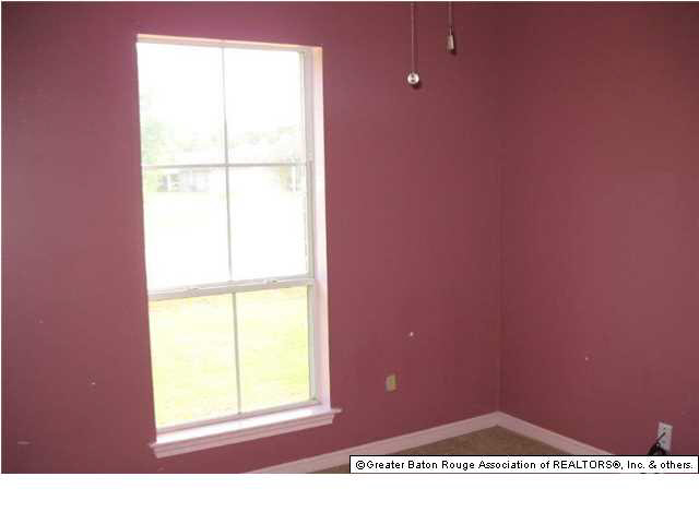 15535 Leverde Avenue Baton Rouge, LA 70817 - Photo 10 of 22 Gallery Image 10