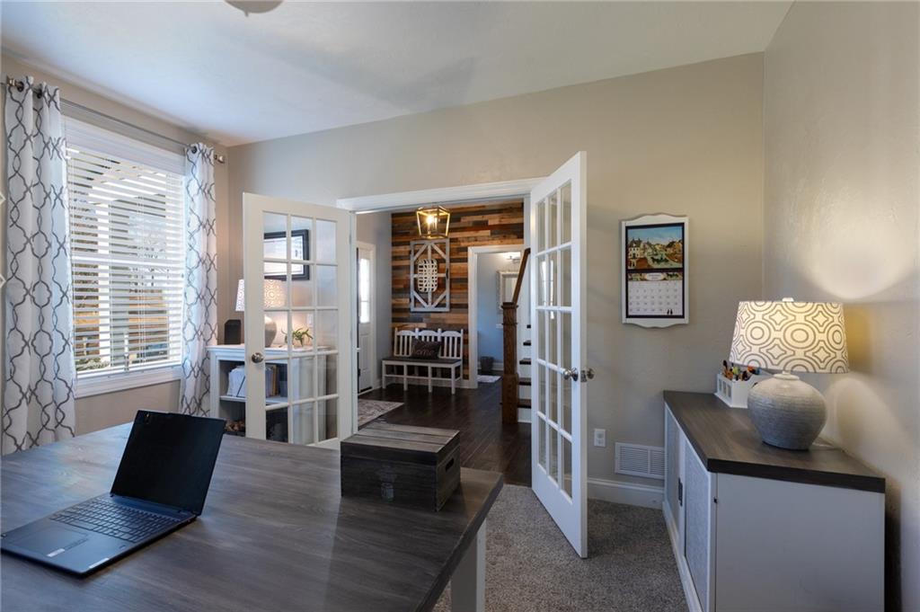396 West Starz Road Gibsonia, PA 15044 - Photo 8 of 23 Gallery Image 8