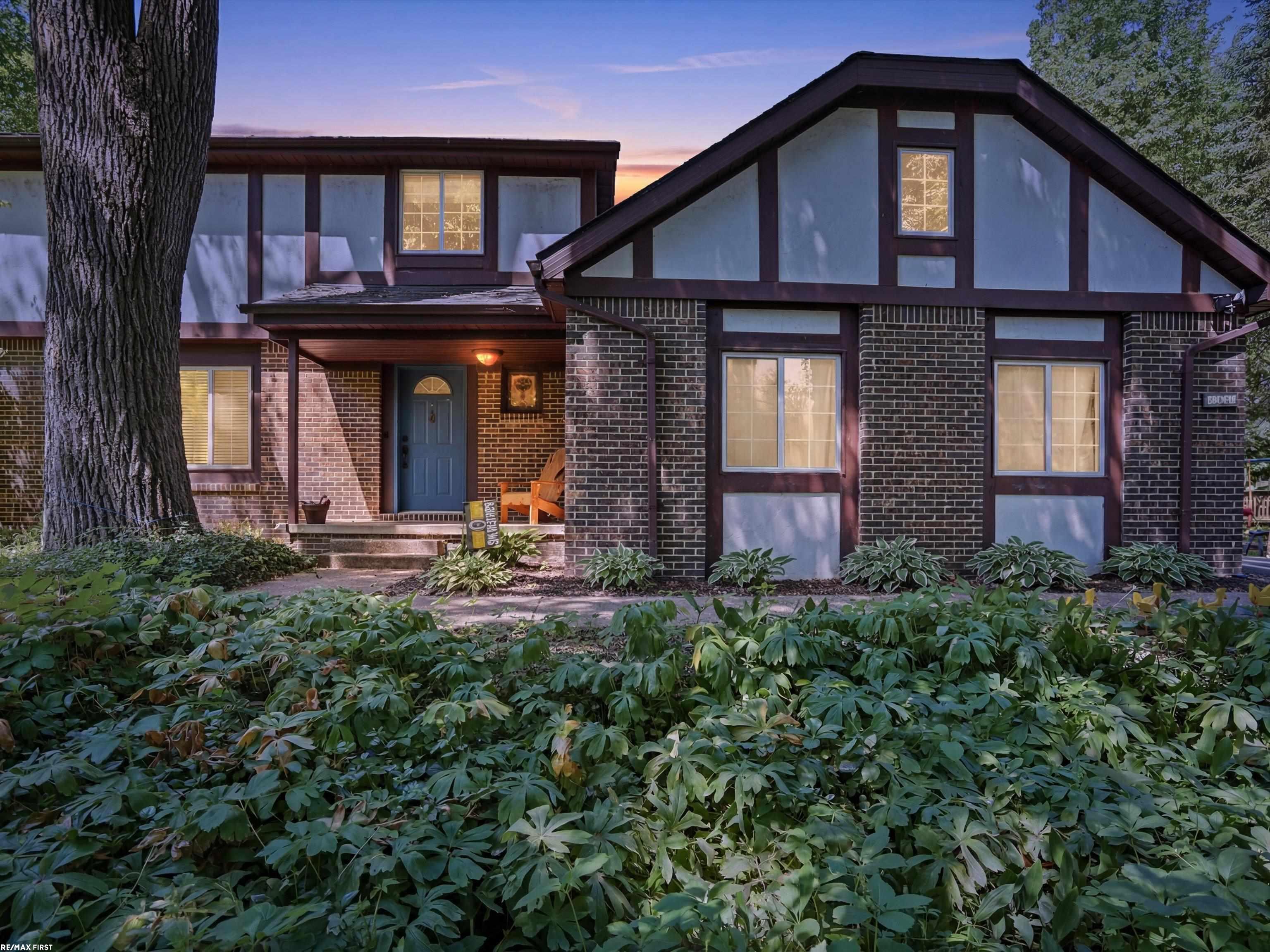23011 Gill Road Farmington, MI 48335 - Photo 1 of 39 Gallery Image 1