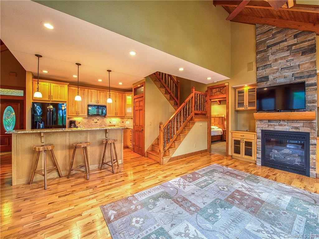 18 Ruffed Grouse Lane Waynesville, NC 28786 - Photo 6 of 35 Gallery Image 6