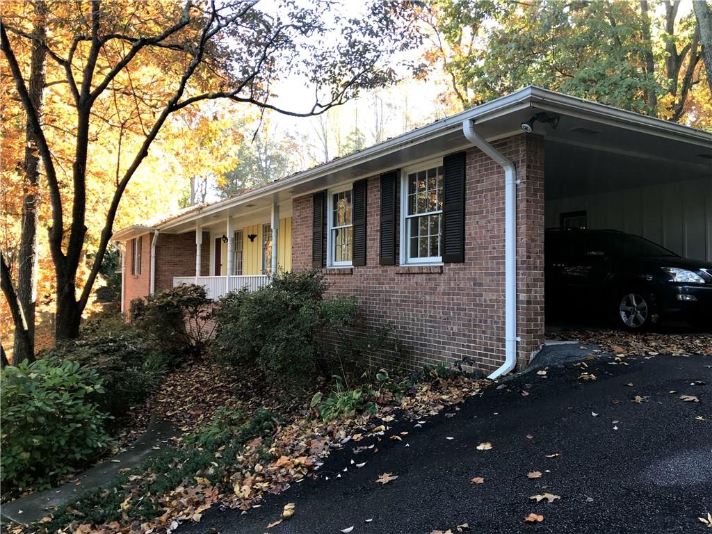 Four sides brick, solid structure for high-end renovation, expansion.