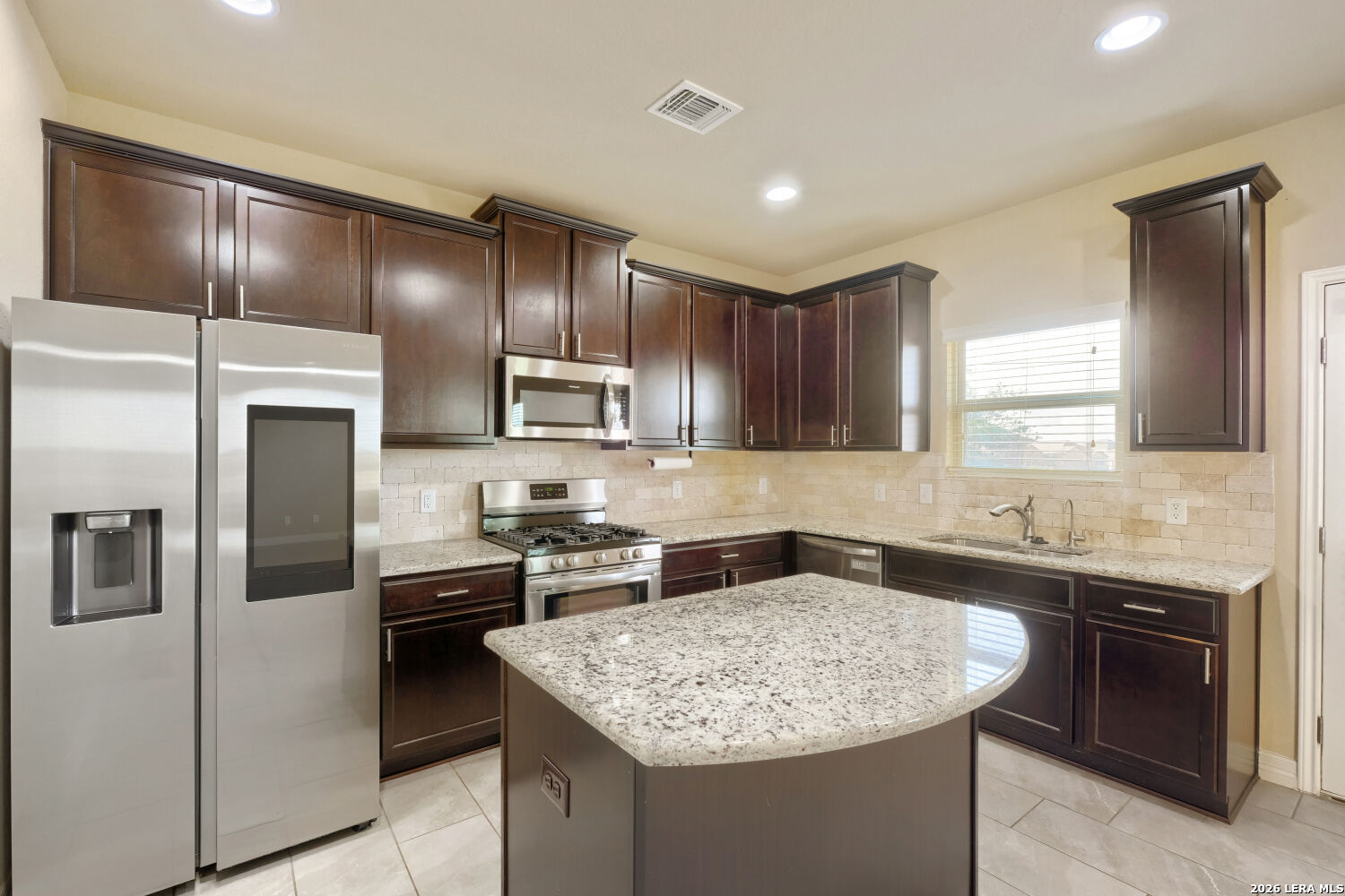 1134 Ranch Falls San Antonio, TX 78245 - Photo 7 of 22
