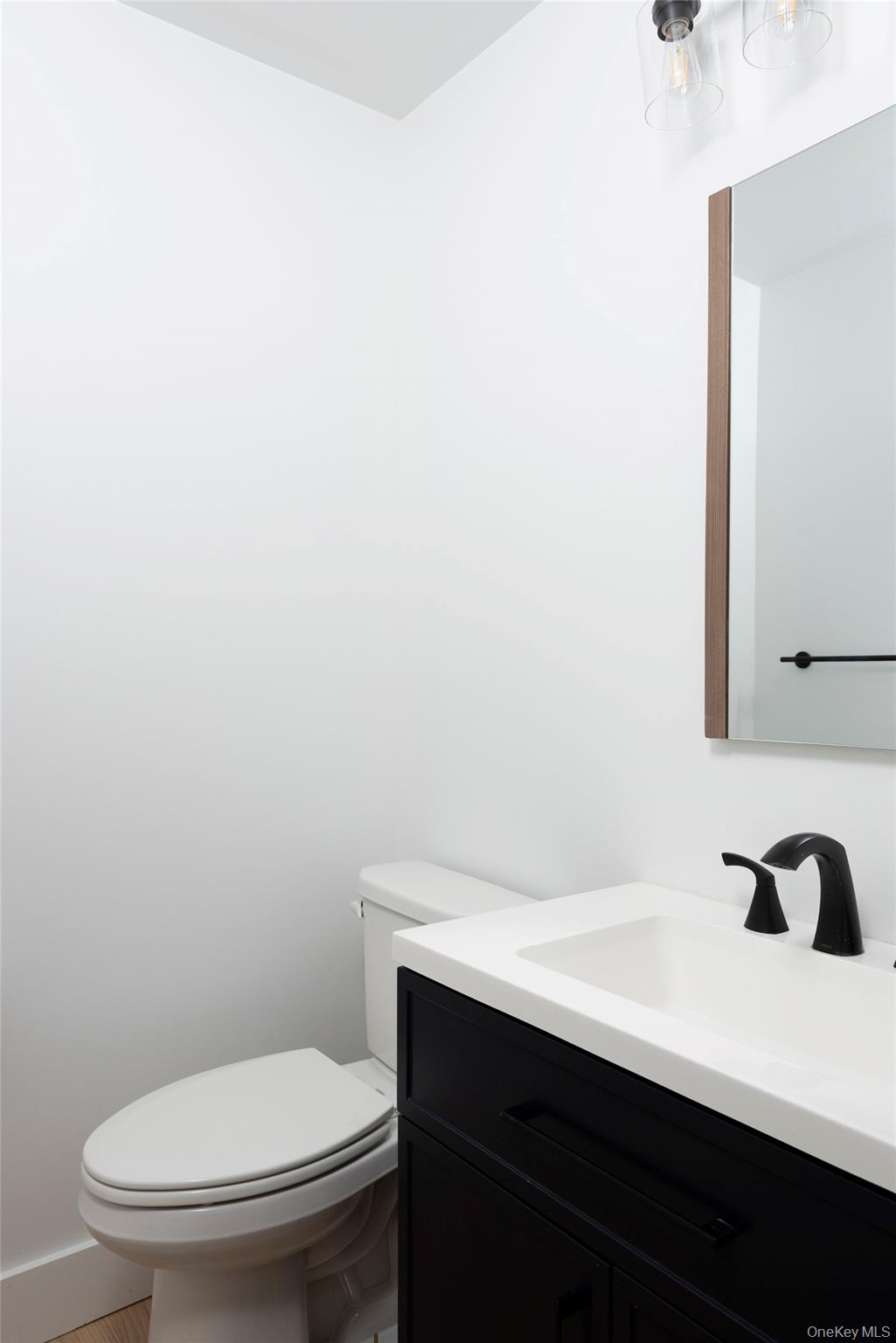 41 Meddaugh Road Pleasant Valley, NY 12569 - Photo 22 of 37 Powder room on 1st floor