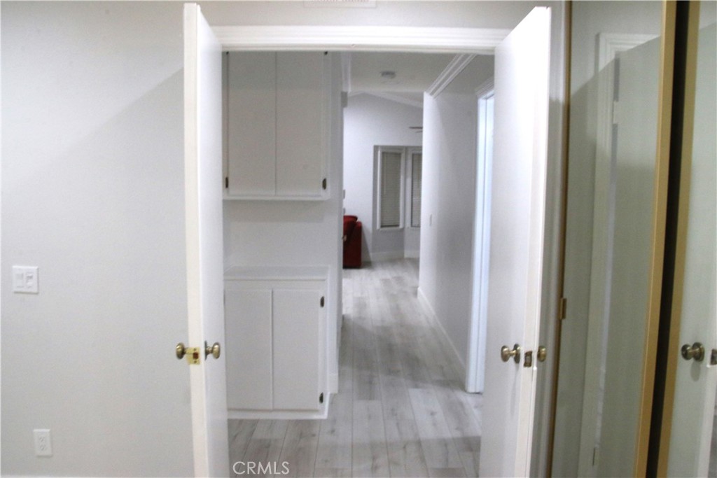 7735 Moordale Circle, Unit 246 Stanton, CA 90680 - Photo 14 of 21 a bathroom with a shower