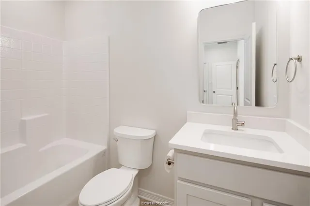 $800 | 613 Highlands Street, College Station, TX 77840