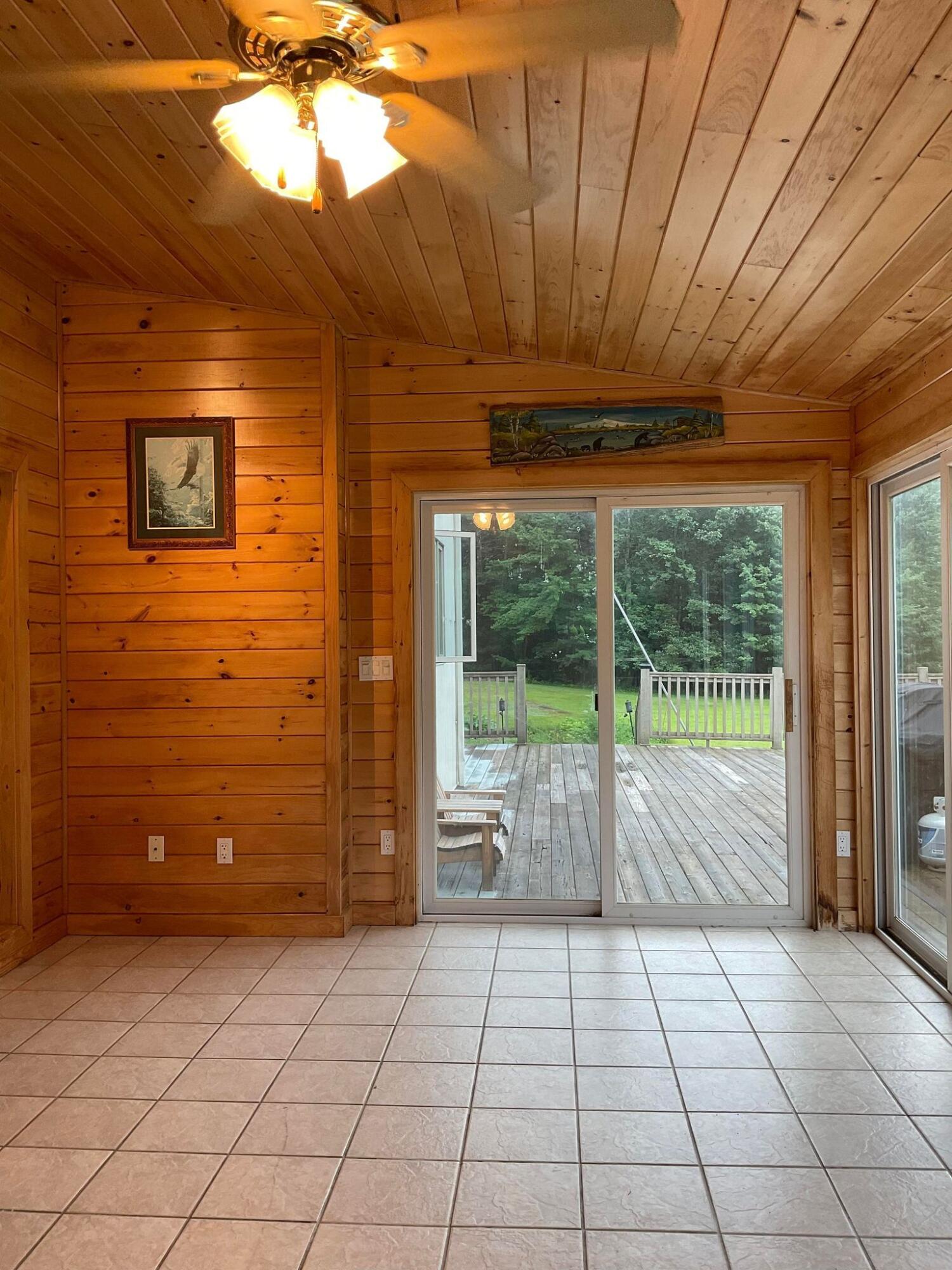 100 York Road Minot, ME 04258 - Photo 25 of 60 363859200_283650404255021_26293860525268
