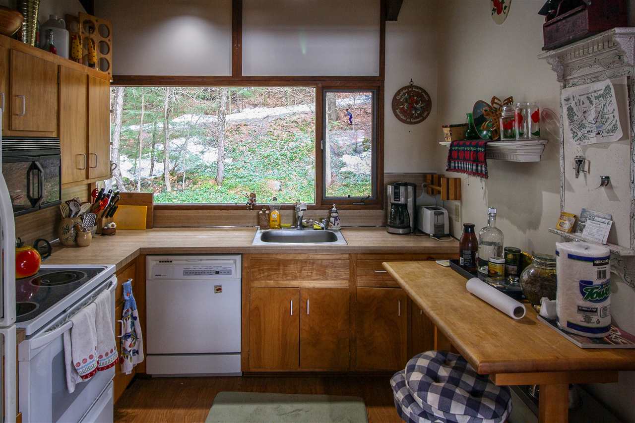 104 Deer Run Road, Unit 11 Brownsville, VT 05037 - Photo 15 of 23 Gallery Image 15