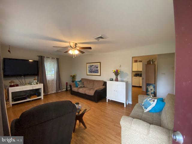 61 Carranza Road Tabernacle, NJ 08088 - Photo 3 of 23