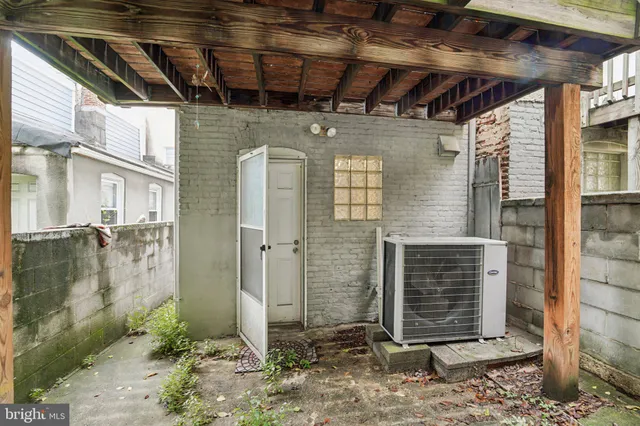 $325,000 | 207 South Ann Street, Baltimore, MD 21231