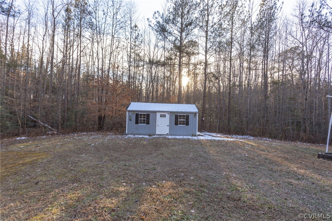 9535 Holdsworth Road Disputanta, VA 23842 - Photo 7 of 31 Gallery Image 7