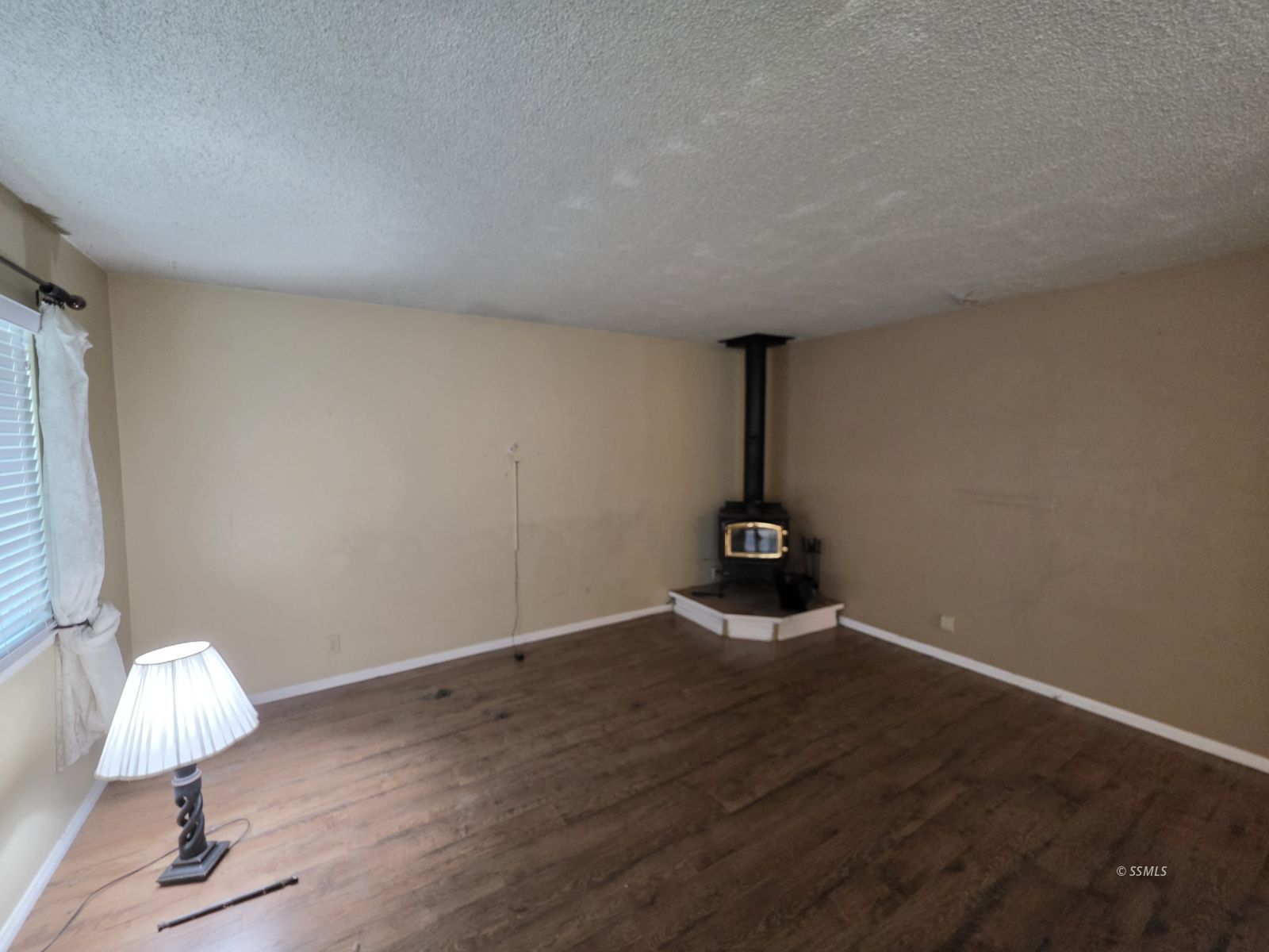1141 Mayo Street Ridgecrest, CA 93555 - Photo 5 of 19