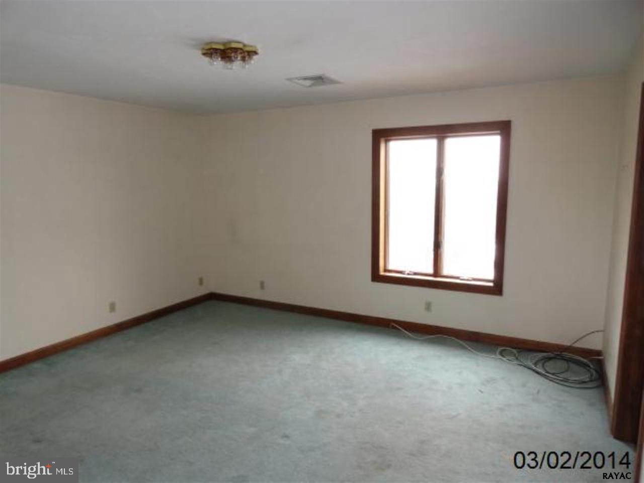 2341 Deininger Road York, PA 17406 - Photo 20 of 36 Gallery Image 20