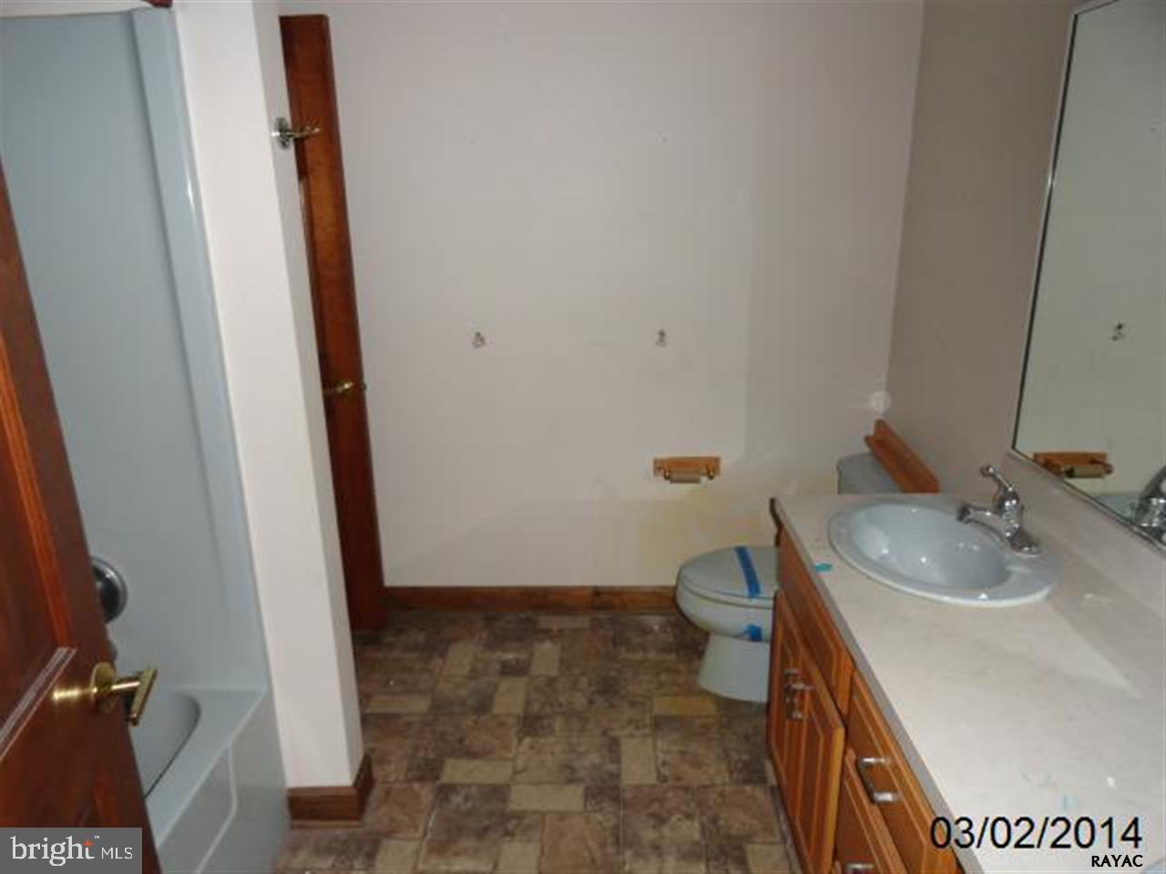 2341 Deininger Road York, PA 17406 - Photo 23 of 36 Gallery Image 23