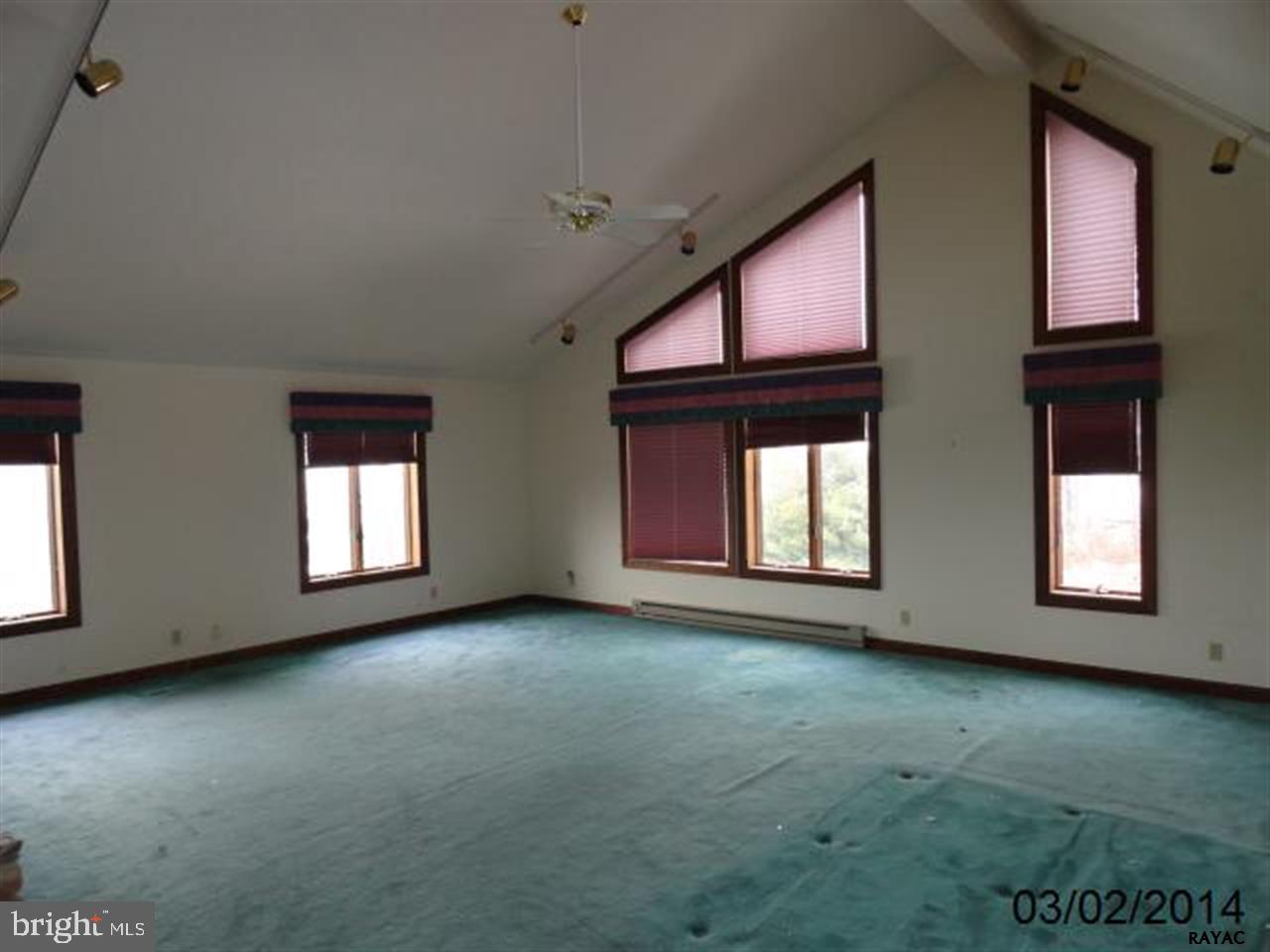 2341 Deininger Road York, PA 17406 - Photo 25 of 36 Gallery Image 25