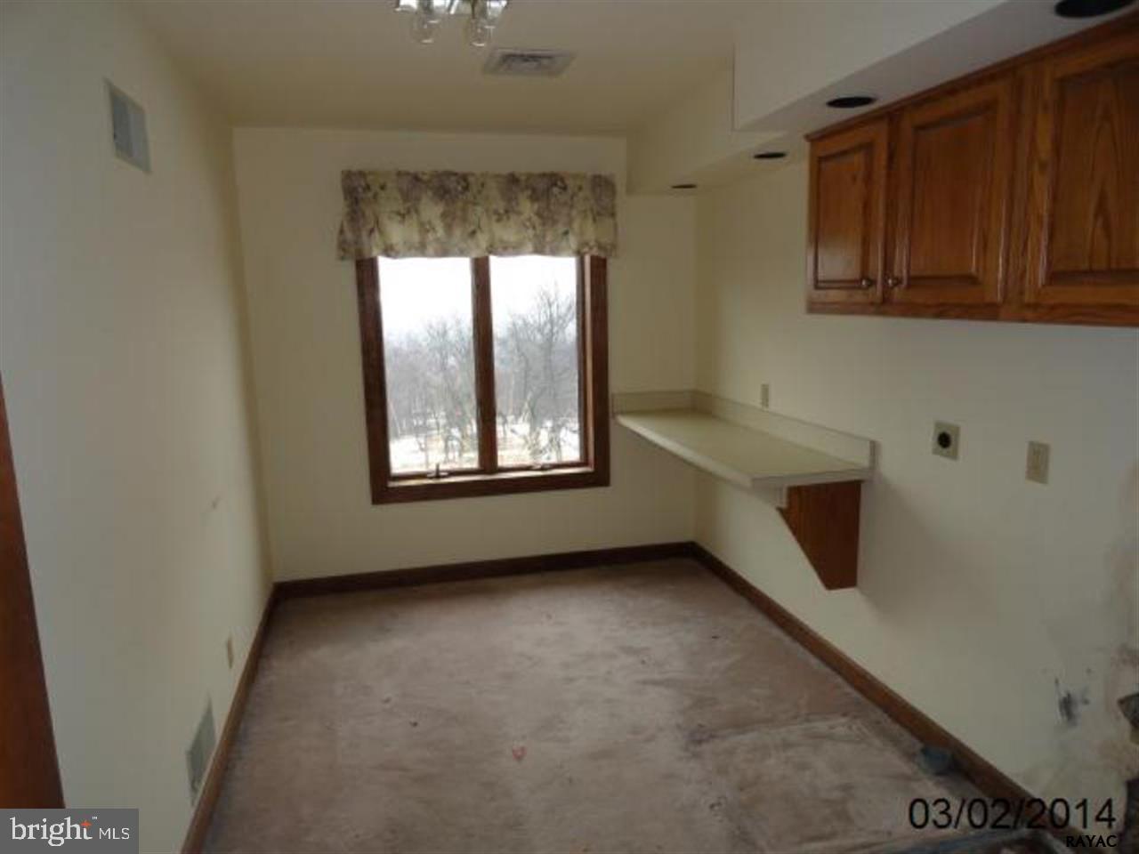 2341 Deininger Road York, PA 17406 - Photo 27 of 36 Gallery Image 27